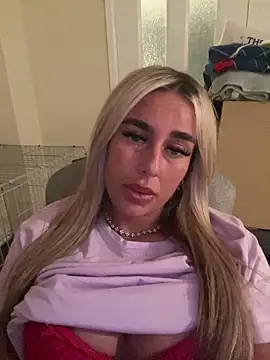 EllieMaeBaby online show from 04/05/26, 09:43