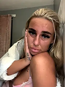 EllieMaeBaby online show from 09/20/25, 08:47