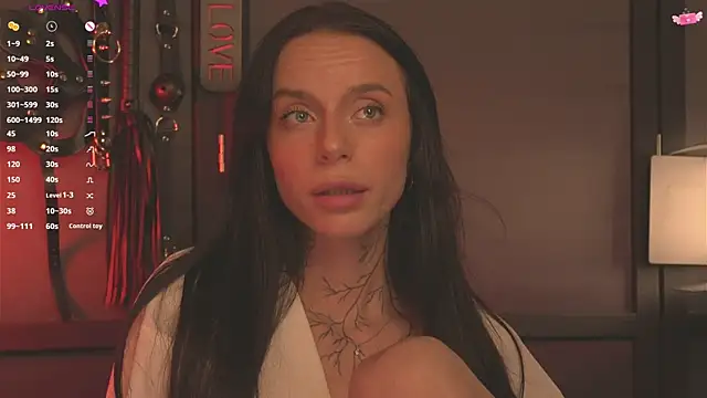 Snapshot of livia_starwars chatting on 09/18/25, 09:40 livia starwars online show from 09/18/25, 09:40