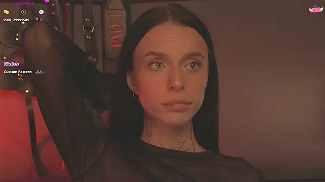 Snapshot of livia_starwars chatting on 09/17/25, 03:36 livia starwars online show from 09/17/25, 03:36