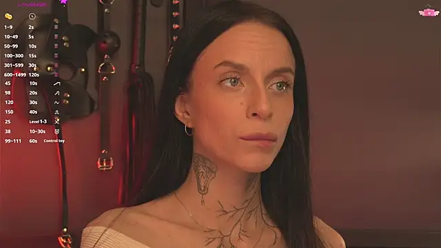 Snapshot of livia_starwars chatting on 09/08/25, 09:36 livia starwars online show from 09/08/25, 09:36