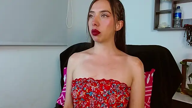 Nataliagp online show from 11/28/25, 04:12