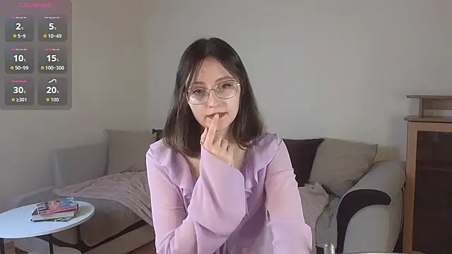 Snapshot of EsmaWonka chatting on 10/16/25, 07:16 EsmaWonka online show from 10/16/25, 07:16