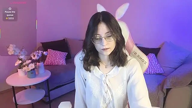 Snapshot of EsmaWonka chatting on 01/12/26, 07:04 EsmaWonka online show from 01/12/26, 07:04