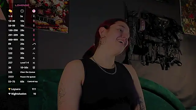 Snapshot of the_high_priestess chatting on 06/17/26, 03:06 the high priestess online show from 06/17/26, 03:06