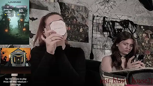 the high priestess online show from 10/31/25, 06:43