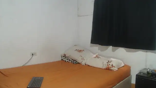 RuiMaddoox online show from 10/20/25, 07:14