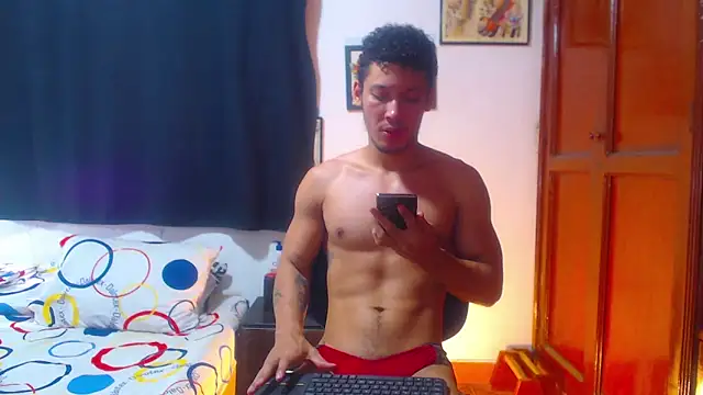 RuiMaddoox online show from 10/01/25, 05:06