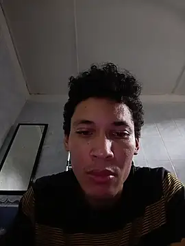 RuiMaddoox online show from 10/28/25, 07:24