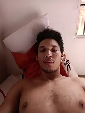 RuiMaddoox online show from 10/24/25, 02:27