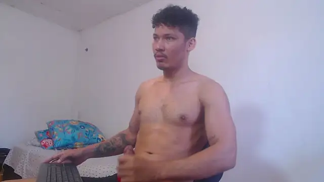 RuiMaddoox online show from 12/18/25, 12:42