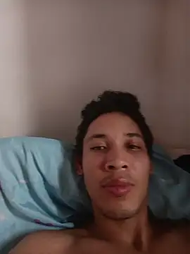 RuiMaddoox online show from 10/31/25, 04:25