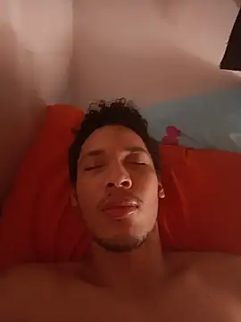 RuiMaddoox online show from 10/26/25, 02:50