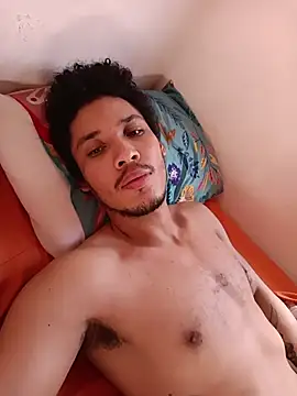 RuiMaddoox online show from 11/26/25, 01:33