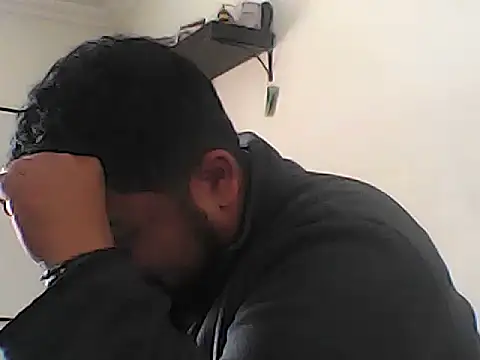 Snapshot of Rolo-Sumiso chatting on 09/11/25, 01:22 Rolo-Sumiso online show from 09/11/25, 01:22