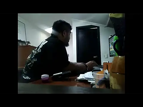 Snapshot of Rolo-Sumiso chatting on 11/10/25, 09:31 Rolo-Sumiso online show from 11/10/25, 09:31