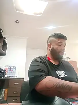 Snapshot of Rolo-Sumiso chatting on 03/02/26, 05:20 Rolo-Sumiso online show from 03/02/26, 05:20