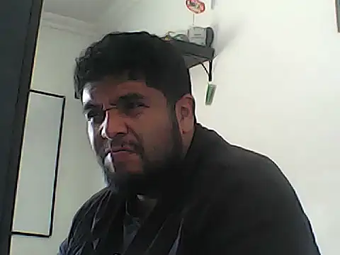 Snapshot of Rolo-Sumiso chatting on 09/26/25, 02:02 Rolo-Sumiso online show from 09/26/25, 02:02