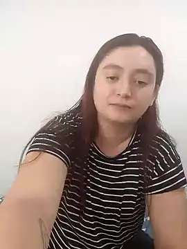 Snapshot of Anaa_Rose chatting on 10/16/25, 12:30 Anaa Rose online show from 10/16/25, 12:30