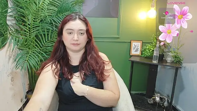 Anaa Rose online show from 05/09/26, 12:41