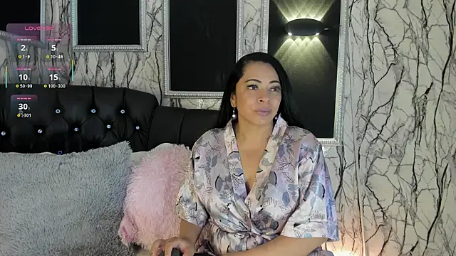 adelinemoretti online show from 01/15/26, 07:06