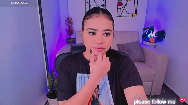 nicemiiaa7  online show from 02/24/26, 12:55