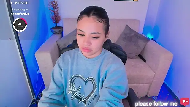 nicemiiaa7  online show from 02/14/26, 02:56