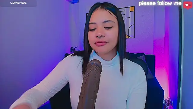 nicemiiaa7  online show from 03/12/26, 05:50