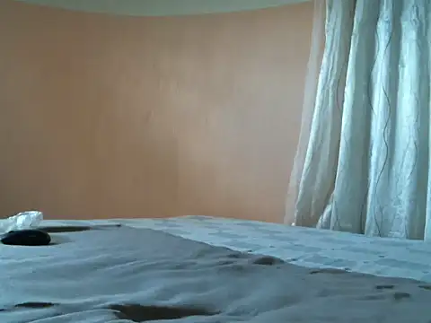 Pretty miss devilxxx35 online show from 01/18/26, 11:46