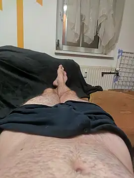 Snapshot of Septimu5 chatting on 09/28/25, 08:49 Septimu5 online show from 09/28/25, 08:49