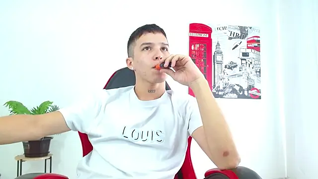 Cumandres18 online show from 11/26/25, 02:39