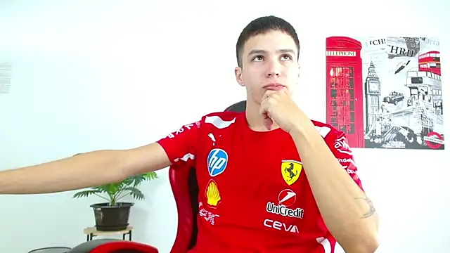 Cumandres18 online show from 11/08/25, 02:09