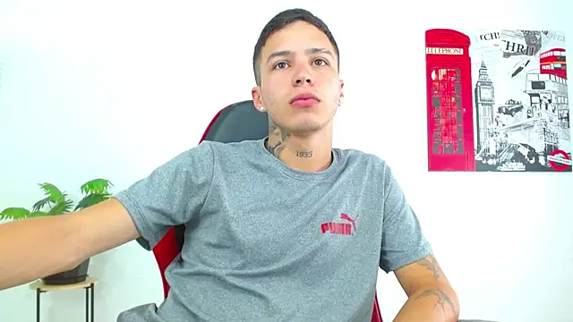 Cumandres18 online show from 04/10/26, 02:35