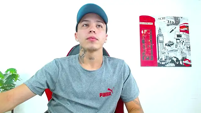 Cumandres18 online show from 05/01/26, 02:55