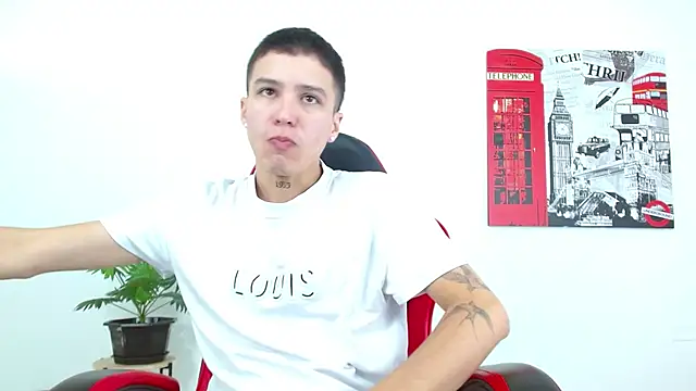 Cumandres18 online show from 11/07/25, 02:21