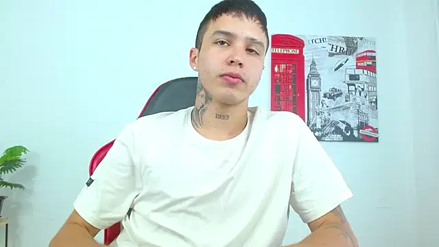 Cumandres18 online show from 01/10/26, 02:45