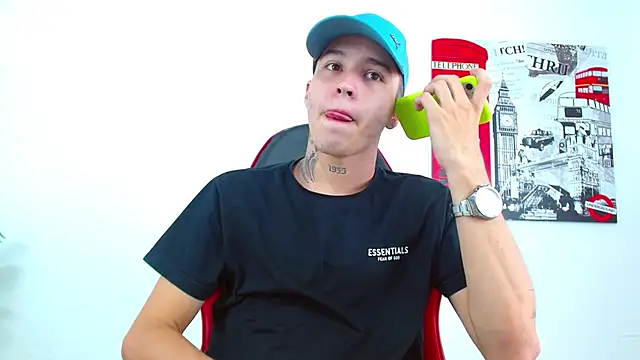 Cumandres18 online show from 02/14/26, 02:50