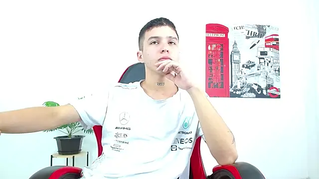 Cumandres18 online show from 10/11/25, 02:07