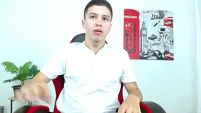 Cumandres18 online show from 11/06/25, 01:59