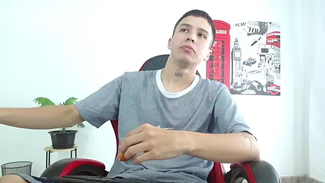 Cumandres18 online show from 11/15/25, 01:48