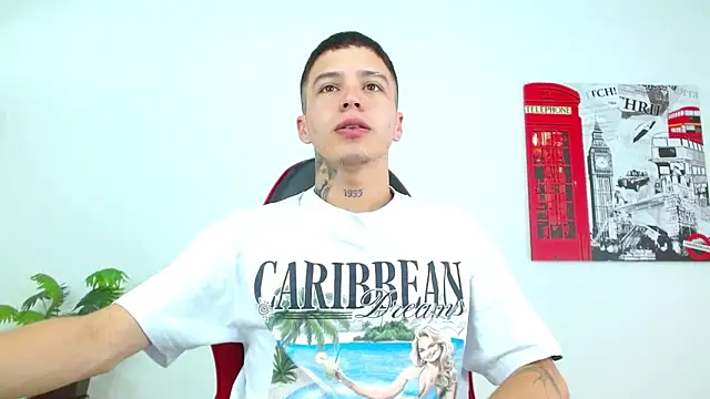 Cumandres18 online show from 03/15/26, 02:57