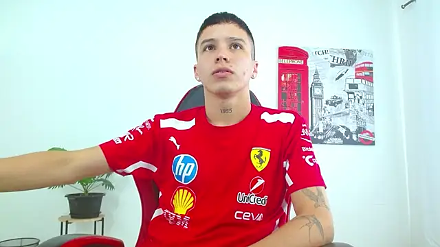 Cumandres18 online show from 11/25/25, 02:06