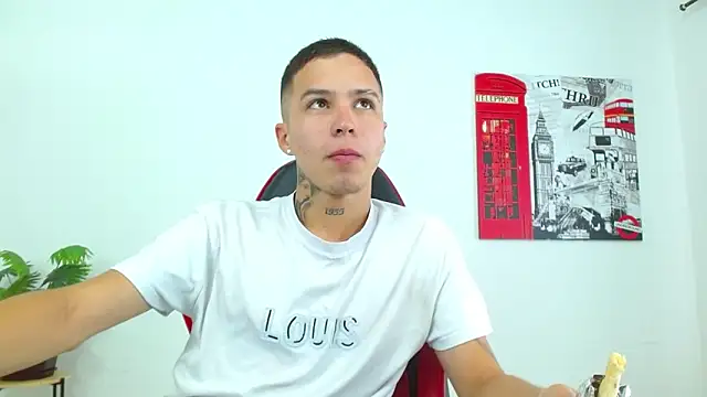 Cumandres18 online show from 04/11/26, 02:43