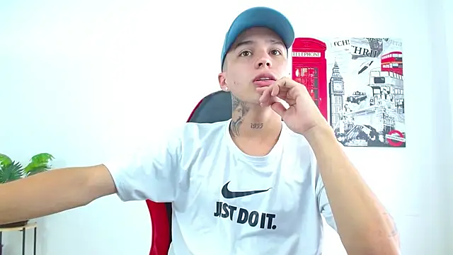 Cumandres18 online show from 01/17/26, 03:04