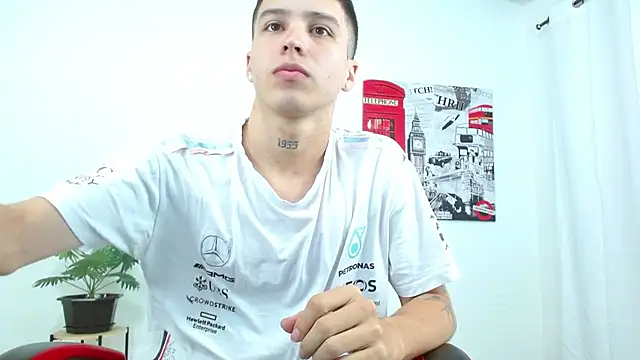 Cumandres18 online show from 10/28/25, 01:54