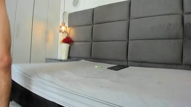 Megan Brown 001 online show from 11/07/25, 08:02