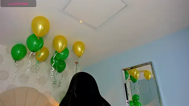 GIANAMILLER6 online show from 03/17/26, 12:08