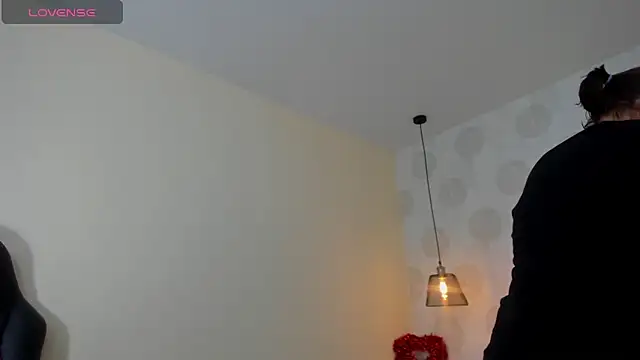 GIANAMILLER6 online show from 04/16/26, 12:06