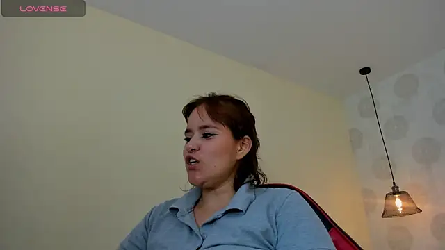 Snapshot of GIANAMILLER6 chatting on 07/06/26, 12:01 GIANAMILLER6 online show from 07/06/26, 12:01