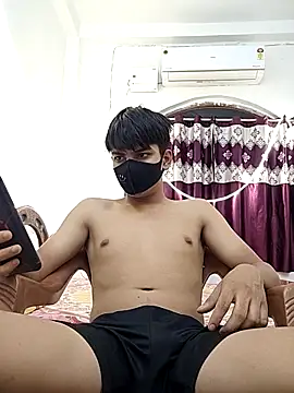 Snapshot of KaranSingh0m chatting on 06/15/26, 05:12 KaranSingh0m online show from 06/15/26, 05:12